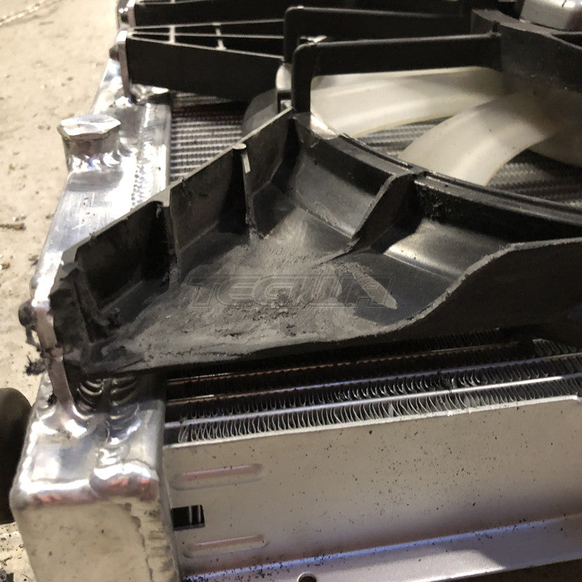 Tegiwa Aluminium Alloy Radiator Honda Civic Type R FK2 15-17